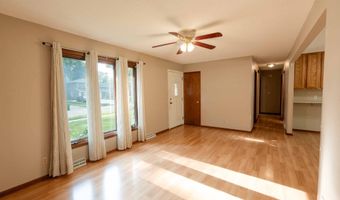 617 NW Beechwood St, Ankeny, IA 50023