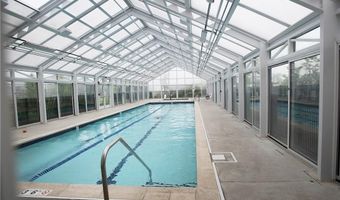 27 Warrington Round 27, Danbury, CT 06810
