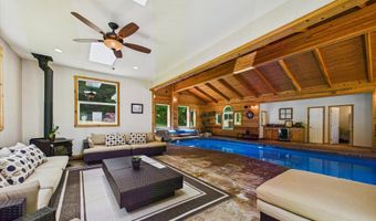 186 Lindholm Ln, Arcata, CA 95521
