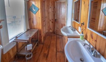 227 Delaware Ave, Andes, NY 13731