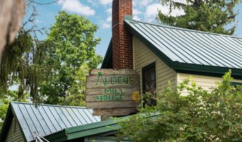 10150 SE East Torch Lake Dr, Alden, MI 49612