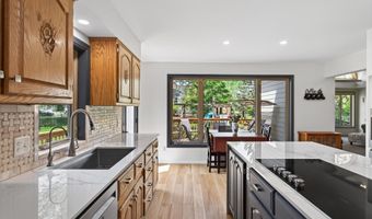 15062 Crane St NW, Andover, MN 55304