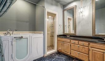 11300 N Pennsylvania Ave 141, Oklahoma City, OK 73120