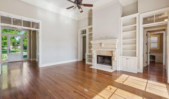 3012 Grand Field Ave, Baton Rouge, LA 70810