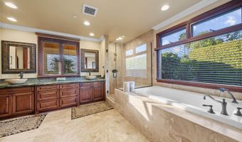 3128 Los Verdes Dr, Fallbrook, CA 92028