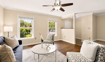 8221 DOCTOR CRAIK Ct, Alexandria, VA 22306