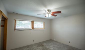 711 E Chubb St, Algona, IA 50511