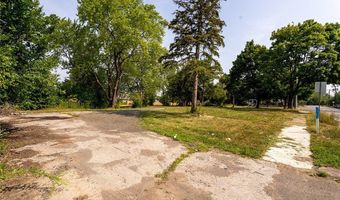 220 Meyer Rd, Amherst, NY 14226