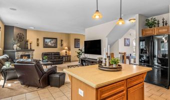 N25w27243 Orchard Ln, Pewaukee, WI 53072