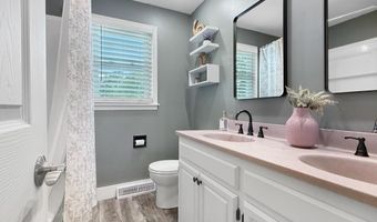 1008 Columbus Cir S, Ashland, OH 44805