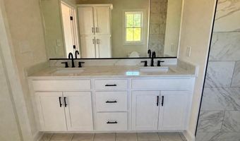464 Bellview Rd, Appomattox, VA 24522