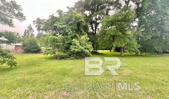 623 N Main St, Atmore, AL 36502