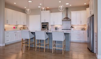 44 Sugar Bars Dr, Cody, WY 82414