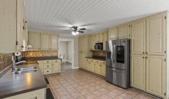 1411 Shady Ln NE, Arab, AL 35016