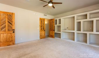 40777 N ECHO CANYON Dr, Cave Creek, AZ 85331