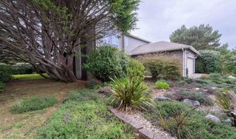 615 SW SEABIRD Dr, Bandon, OR 97411