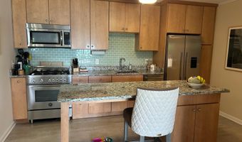 2660 GREENBRIAR Ln #B, Annapolis, MD 21401