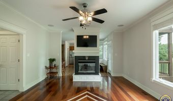 6425 SW South Pointe Dr, Auburn, KS 66402