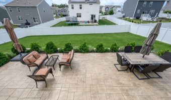 15 Half Hitch Rd, Barnegat, NJ 08005