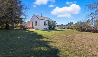 108 WOLCOTT St, Albin, WY 82050