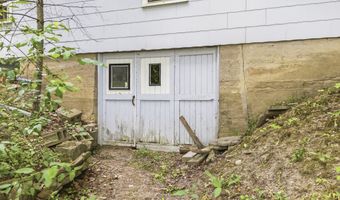 4 Florence Street Pl, Augusta, ME 04330