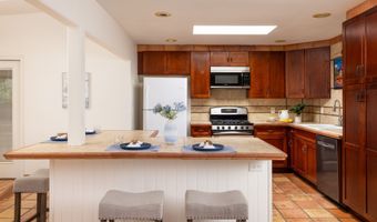 73-1177 AHULANI St, Kailua Kona, HI 96740