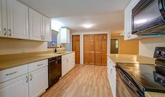 41 Shaw Acres Rd, Standish, ME 04084