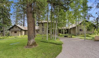965 Eastman Dr, Bigfork, MT 59911