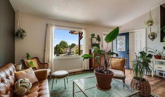 5650 WHITE Blf, Cheyenne, WY 82009