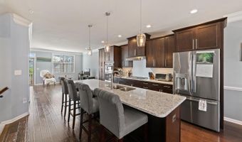 22476 CAMBRIDGEPORT Sq, Ashburn, VA 20148