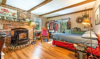 114 Garden Cir, Auburn, ME 04210