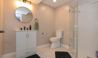 35 Cross St, Allenstown, NH 03275