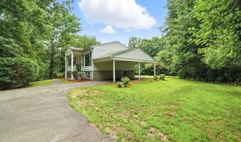 112 Leverett Rd, Amherst, MA 01002