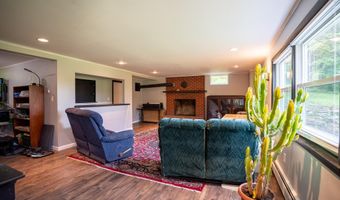 2152 Old Silo Rd, Barnet, VT 05819