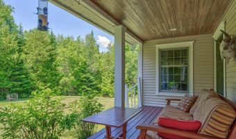 43 Skyline Rd, Bangor, ME 04401