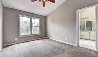 43485 PLANTATION Ter, Ashburn, VA 20147
