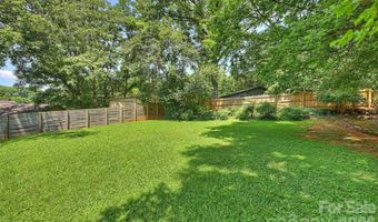 1211 Woodland Dr, Charlotte, NC 28205