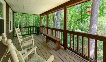 2767 Tanasee Gap Rd, Balsam Grove, NC 28708