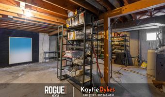 1320 Kingsbury Dr, Casper, WY 82609