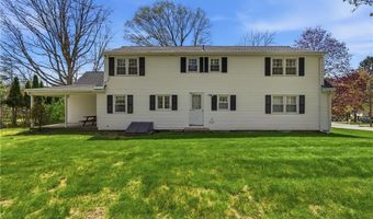 2 High Ridge Dr, Cumberland, RI 02864