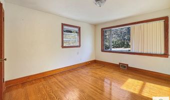 303 Melrose Dr, Bassett, VA 24055