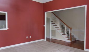 1095 Magnolia Dr, Aberdeen, NC 28315