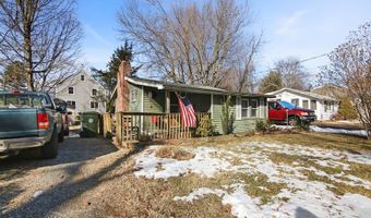 15 Worthington Ln, Berlin, CT 06037