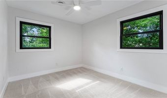 1801 Kimberly Pl, Bentonville, AR 72712