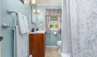 18 Lady Slipper Ln, Barrington, NH 03825
