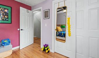 29 Old Sawmill Rd, Bedford, NH 03110