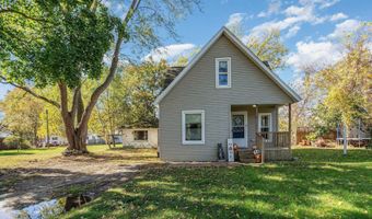 535 Hayes Ave, Alma, MI 48801