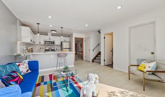 1026 Trellis Ln, Alameda, CA 94502