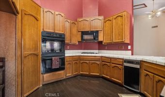 13889 Olathe Rd, Apple Valley, CA 92307
