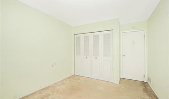 767 Skynob Dr, Ann Arbor, MI 48105